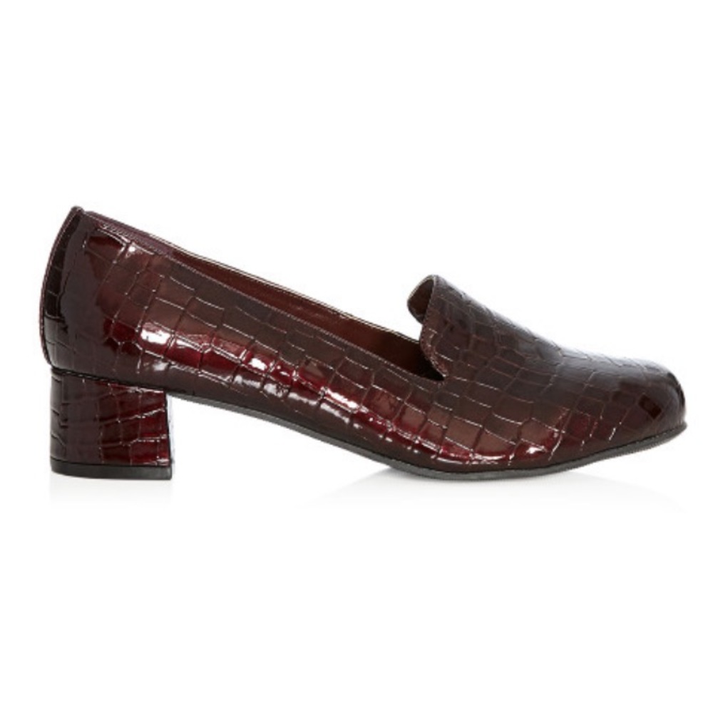 NWT CLOUDWALKERS EXTRA WIDE FIT Fae Patent Pumps - Red Crocodile